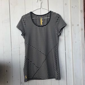 Lole short-sleeved shirt